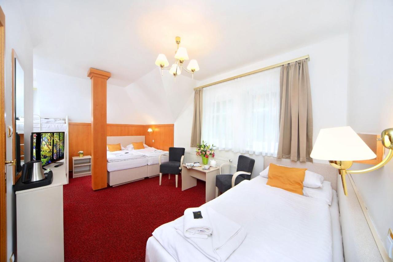 Hotel Hradec Špindlerŭv Mlýn Dış mekan fotoğraf