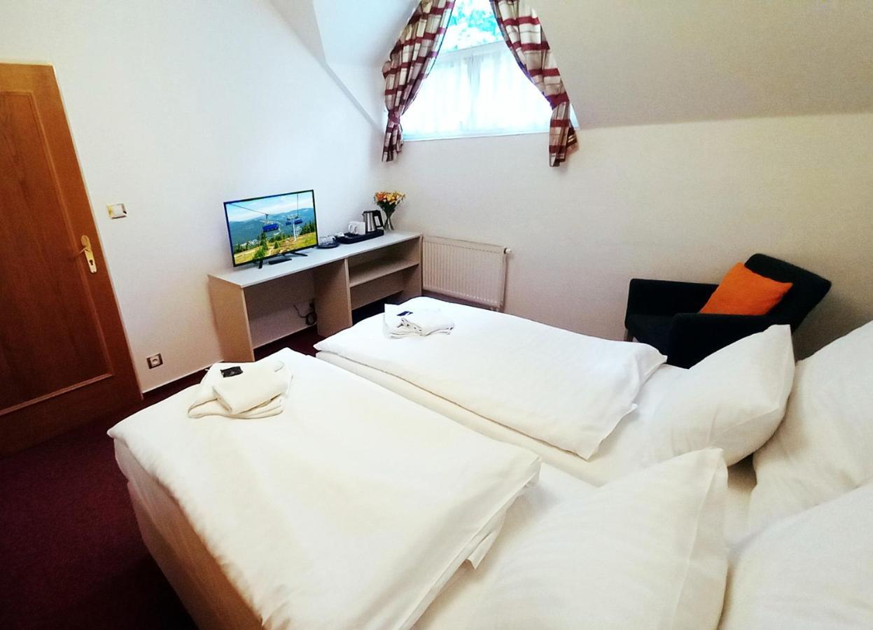 Hotel Hradec Špindlerŭv Mlýn Dış mekan fotoğraf