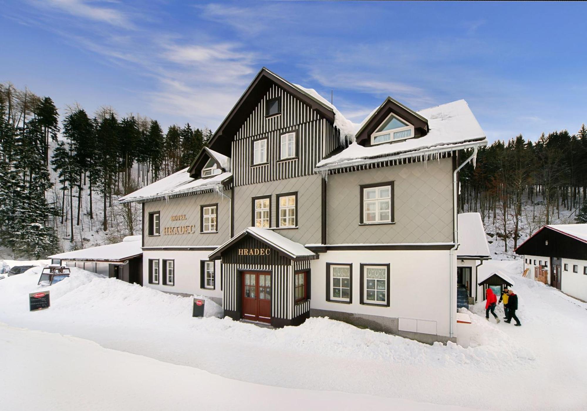 Hotel Hradec Špindlerŭv Mlýn Dış mekan fotoğraf